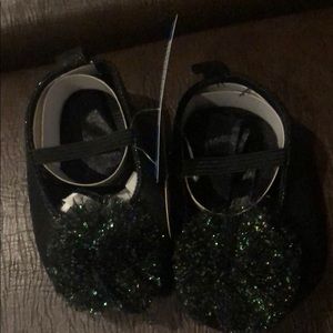 6-9 months baby soft sole shoes brand new